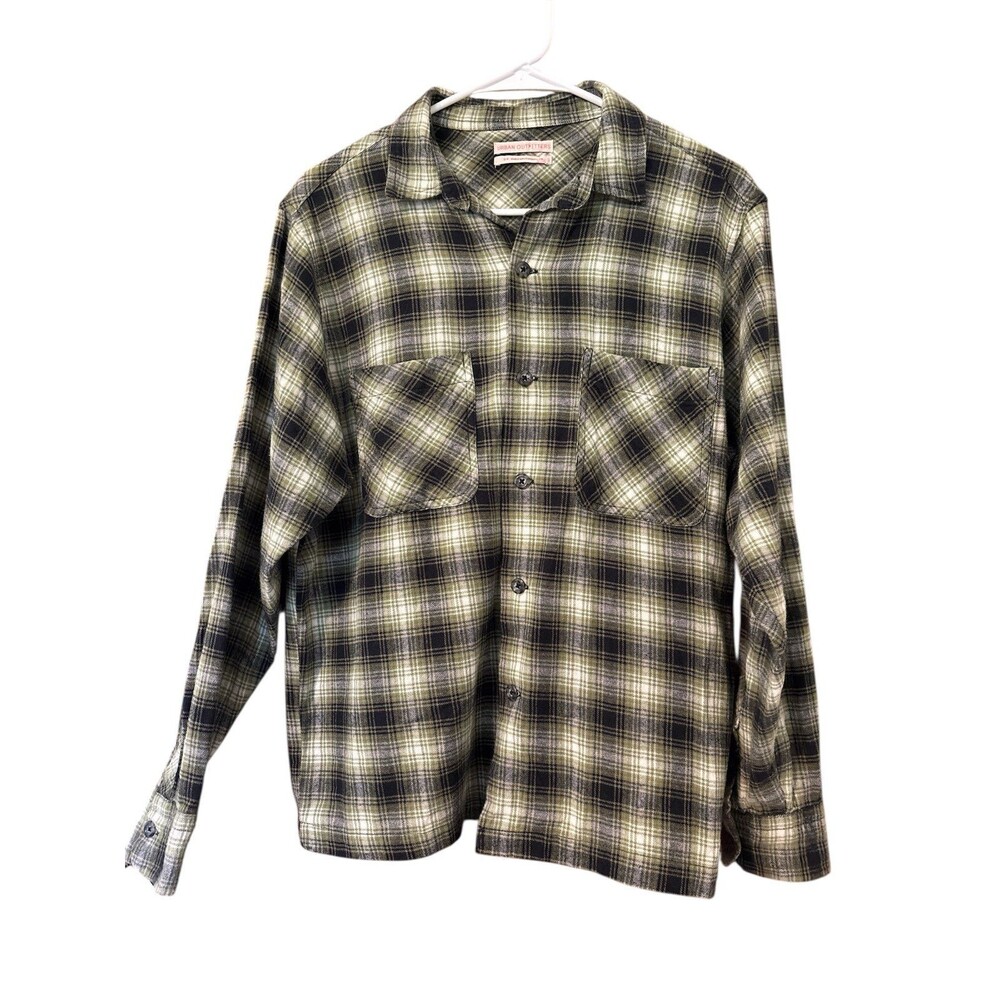 Urban Outfitters Dustin Flannel Green Plaid Shirt Button Down Long Size Small